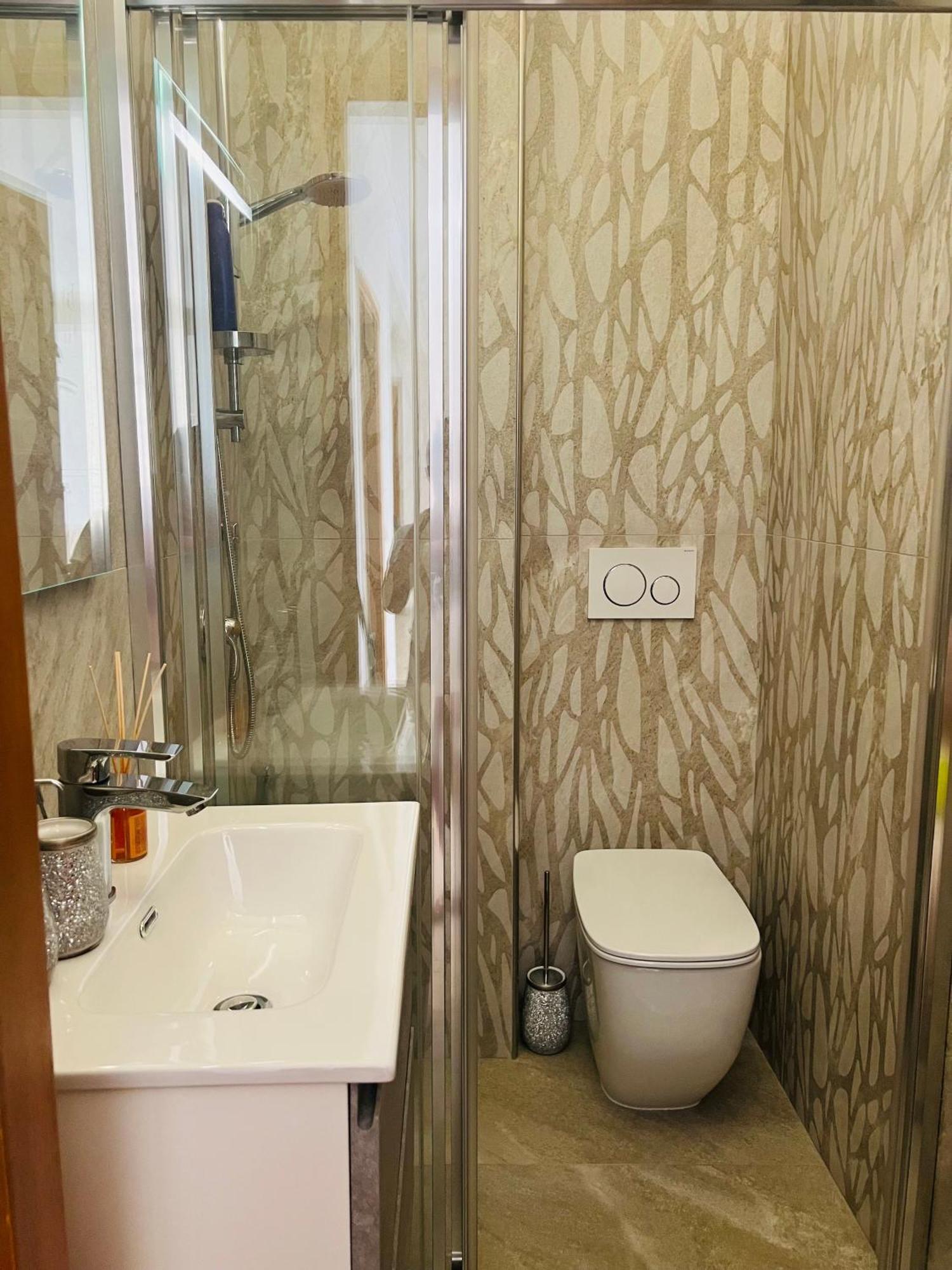 Cucu Home Pise Extérieur photo